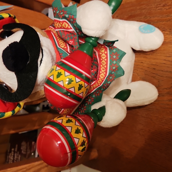 BNWT Animated singing mexican Chihuahua-sings Macarena. - Picture 5 of 6